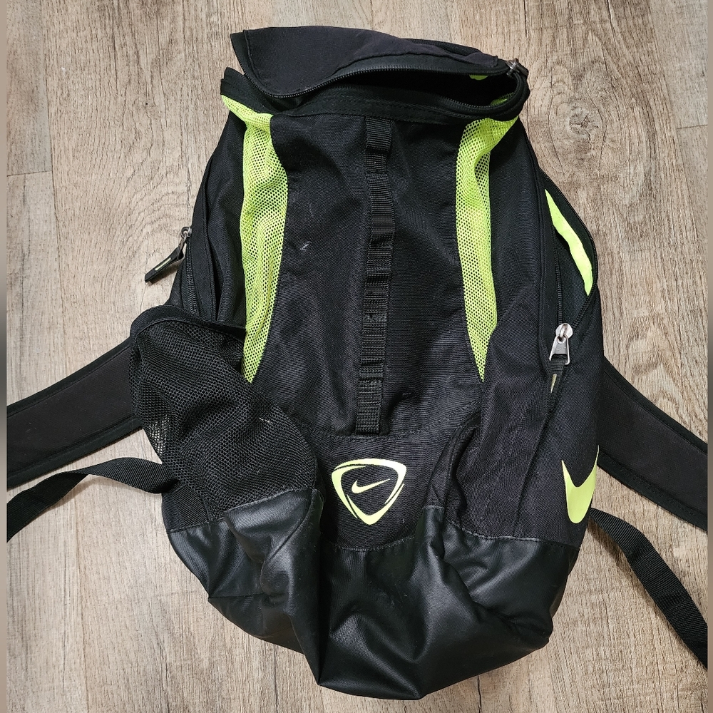 Nike soccer backpack